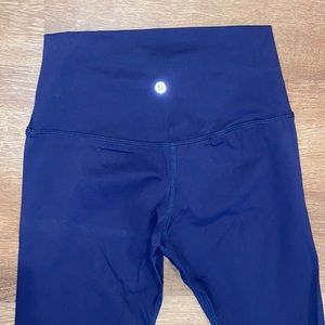 lululemon Fast and Free High-Rise Tight 25" - Size 8 Blue (psychic) leggings